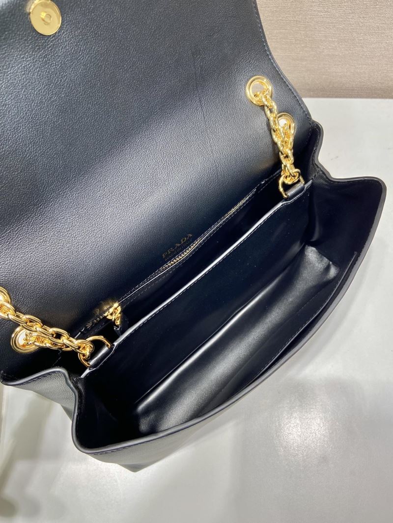 Pra*a top handle bags